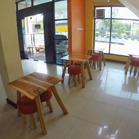 Hotel Ashofa Sedati Bagian luar foto