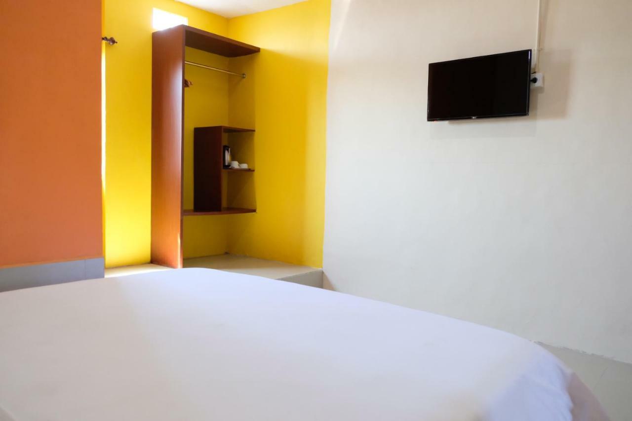 Hotel Ashofa Sedati Bagian luar foto