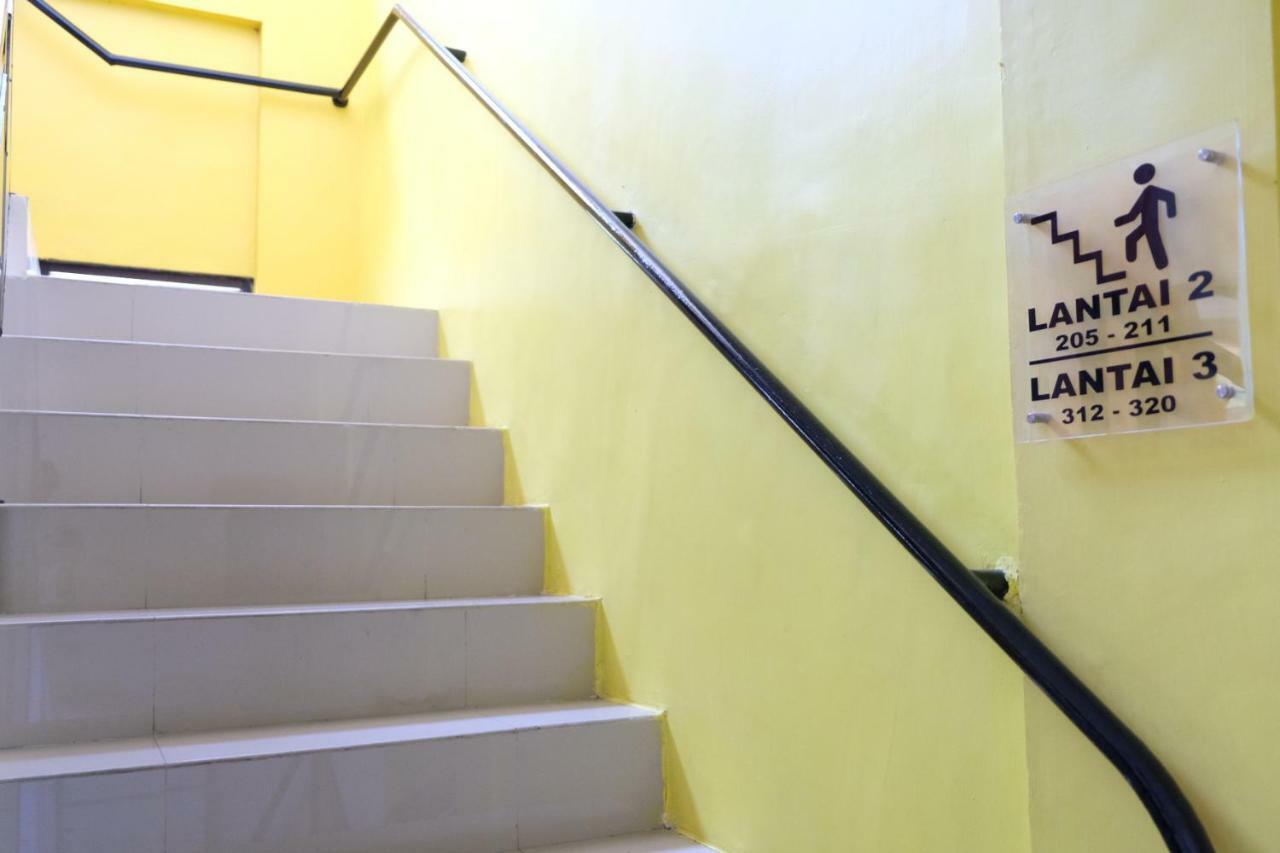 Hotel Ashofa Sedati Bagian luar foto